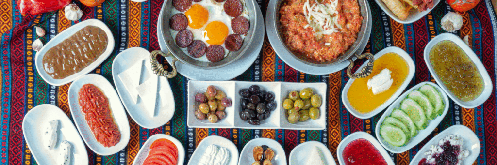 Mersin’de Gidilmesi Gereken En İyi 7 Kahvaltı Mekânı